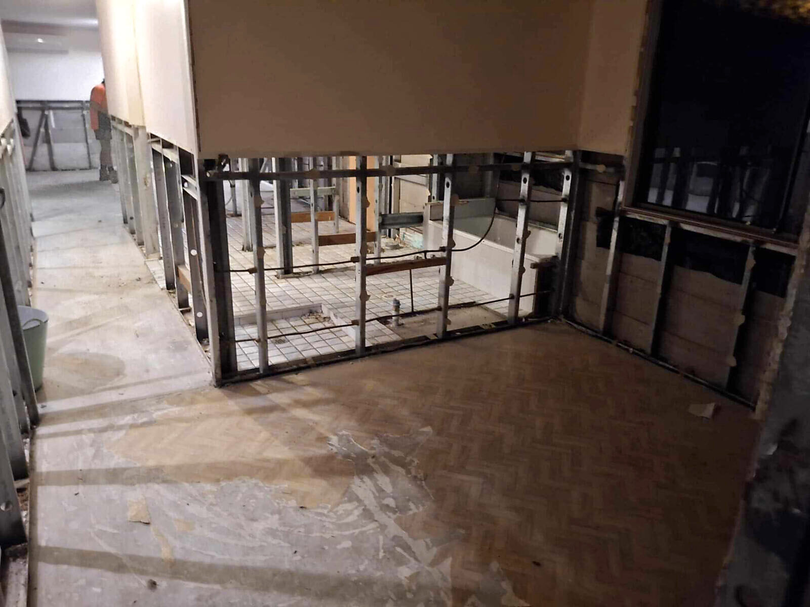 Flooring removal — mould remediation and strip-out Sunshine Coast for homeowners, insurance builders and insurers
